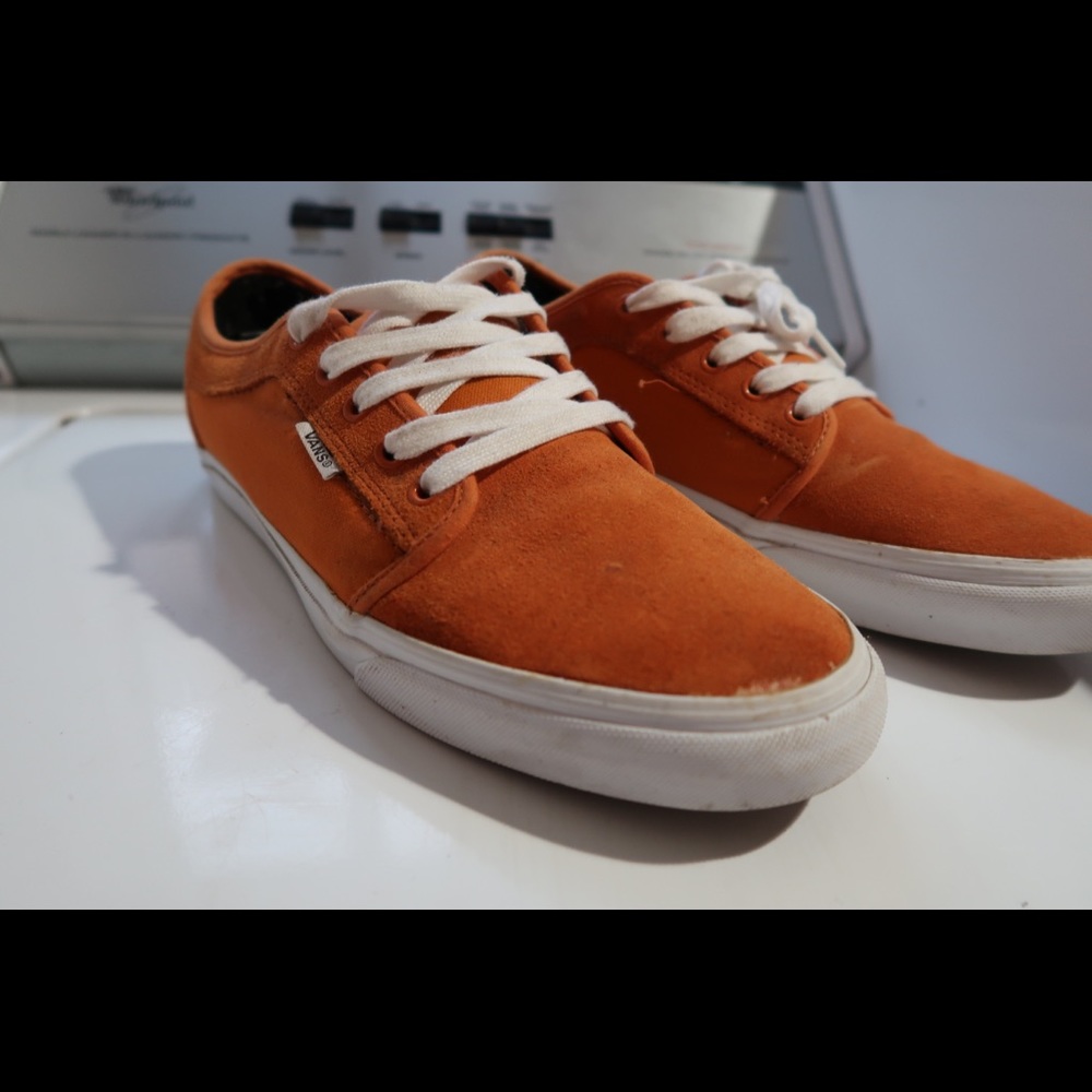 Vans chukka orange Sz 11